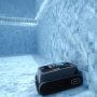 Aiper Scuba P1 draadloze zwembadrobot aanzetten onder water