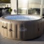 Bestway Lay-Z-Spa Palm Springs buiten