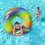 Bestway zwemband regenboog 119 cm met persoon op water 3