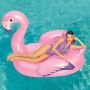 Bestway opblaasbare luxe flamingo in het water