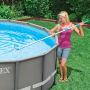 Intex zwembad gebogen schoonmaak