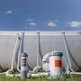 Kokido Inline automatische chloordispenser sfeerbeeld