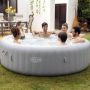 Bestway Lay-Z-spa Grenada buiten met mensen 2