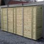 Lutrabox hoge tuinkast 305 x 82 x 206cm in tuin