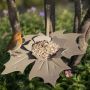 Heeej Leaf Me vogelvoederschaal | Pearl Beige met natuur en met een vogeltje Koolmees.