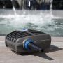 Oase AquaMax Eco Classic 8500 vijverpomp voorbeeld aan water