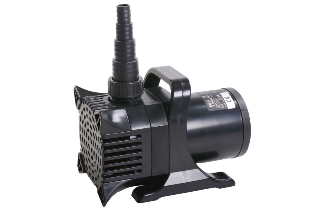 AquaForte P-15000 vijverpomp met tule op pomp
