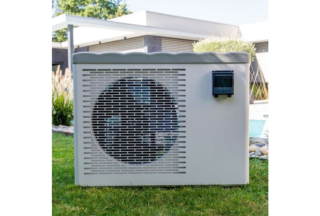 AstralPool Eco Elyo Full Inverter warmtepomp 15 kW in gebruik
