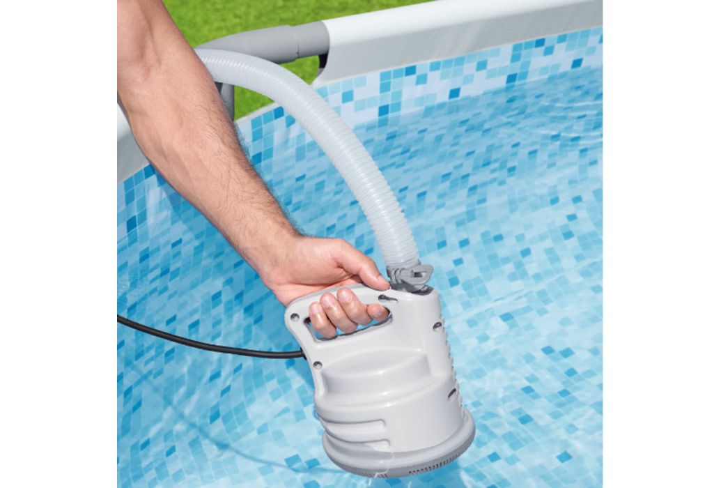 Bestway Flowclear dompelpomp voorbeeld