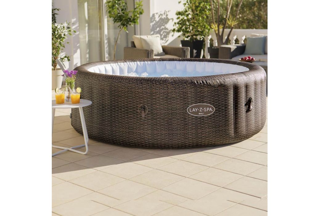 Bestway Lay-Z-spa St. Moritz sfeerfoto