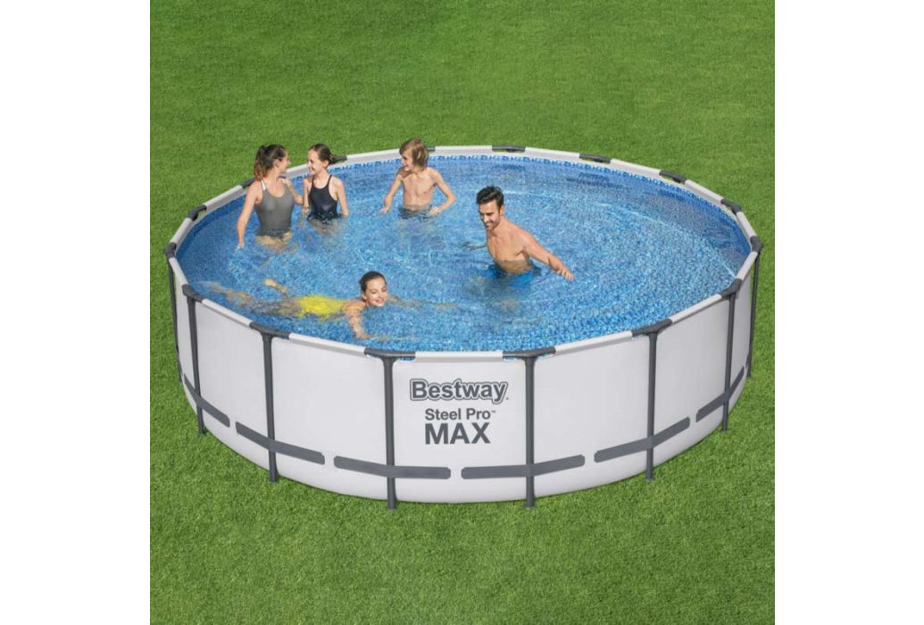 Bestway Steel Pro Max zwembad Ø 488 x 122 cm in gebruik