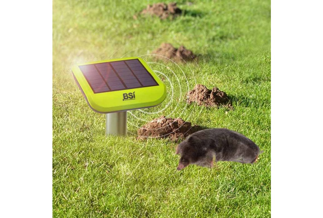 BSI solar sonic mollenverjager voorbeeld in tuin