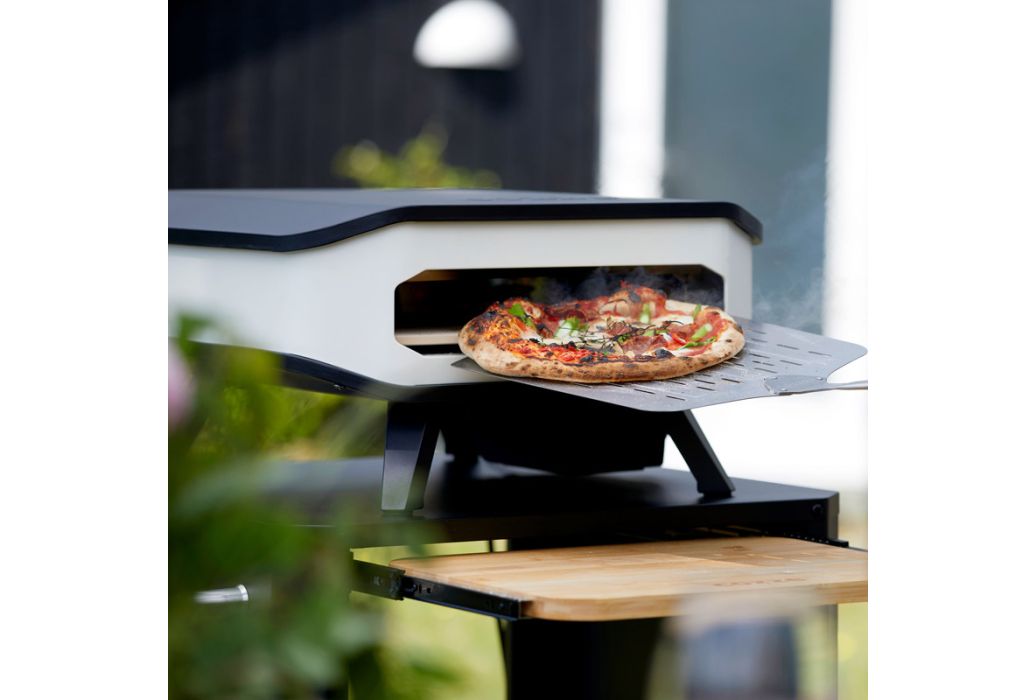 Cozze elektrische pizza oven Ø 42 cm in gebruik