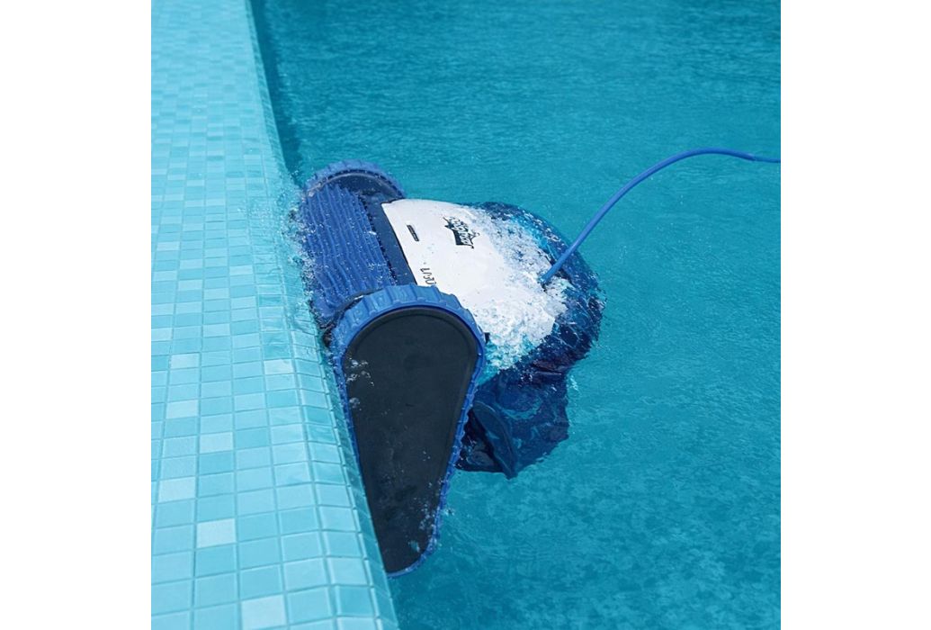 Dolphin zwembadrobot S300i sfeerbeeld