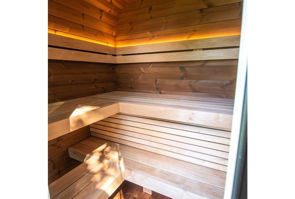 Holl’s Onyxia buitensauna interieur