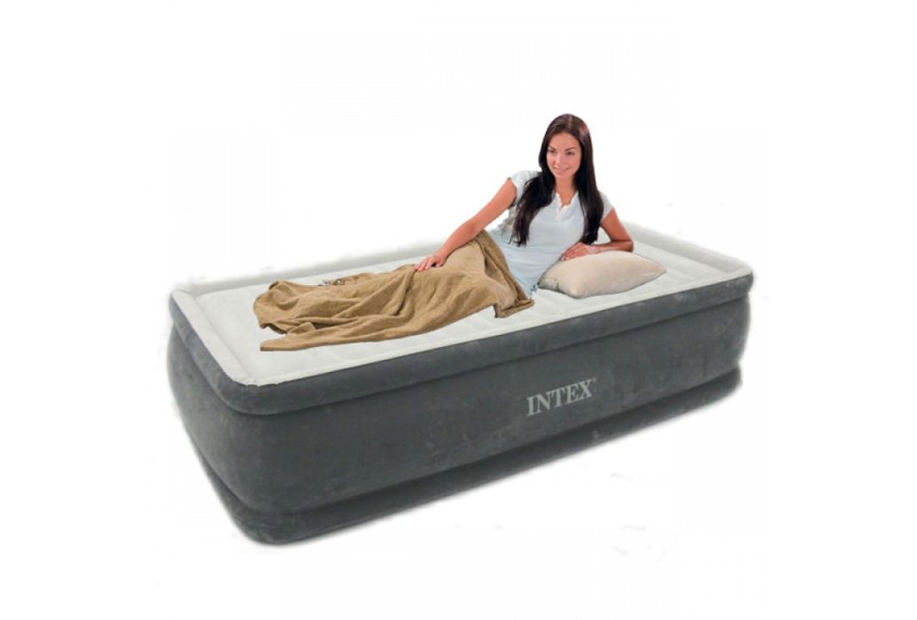 Intex Comfort Plush Elevated Twin 1 persoons in gebruik
