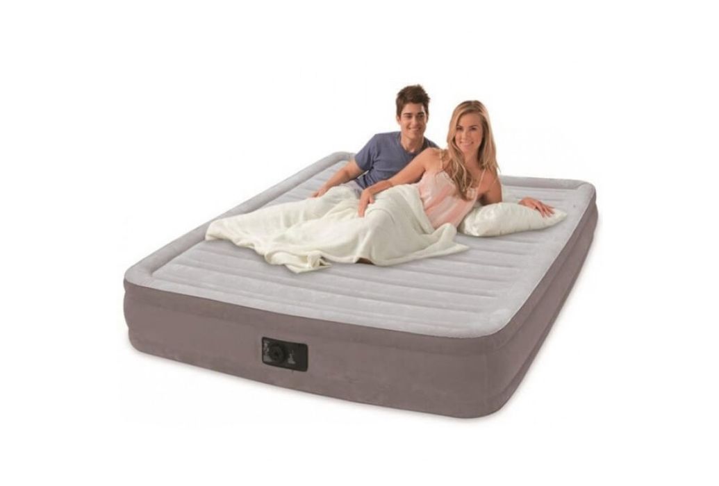 Intex Comfort Plush Queen 2 persoons in gebruik