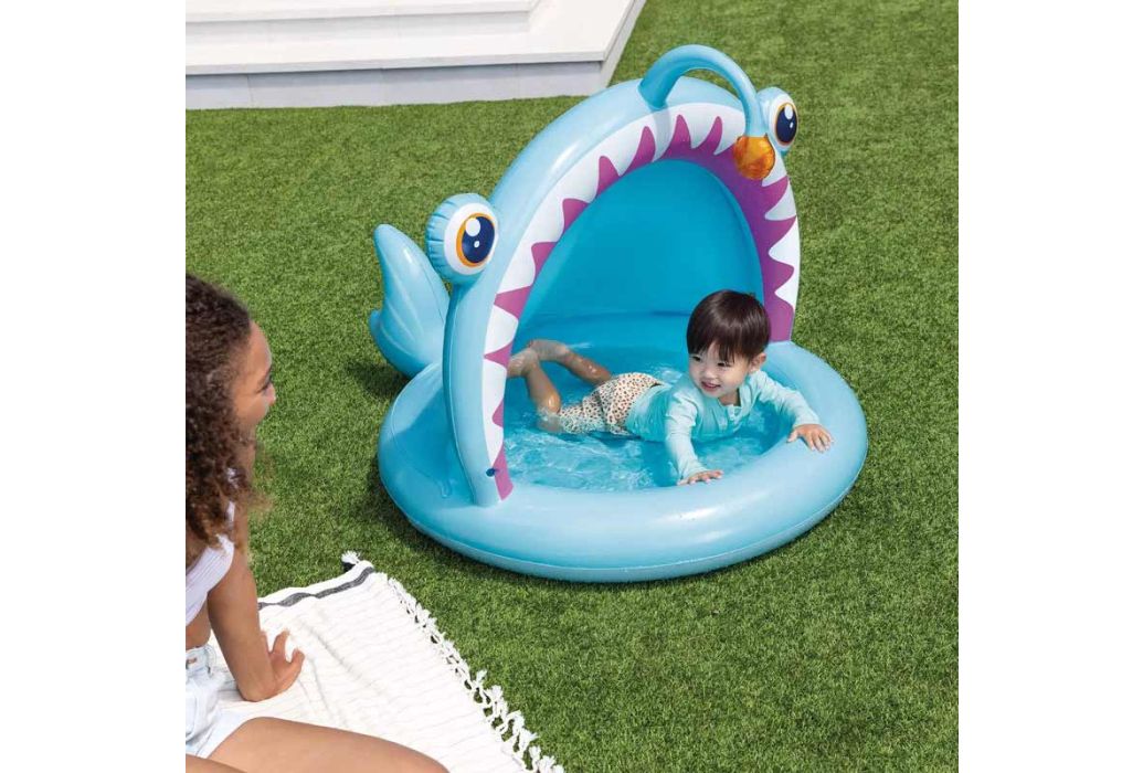 Intex hengelvis babyzwembad sfeerbeeld