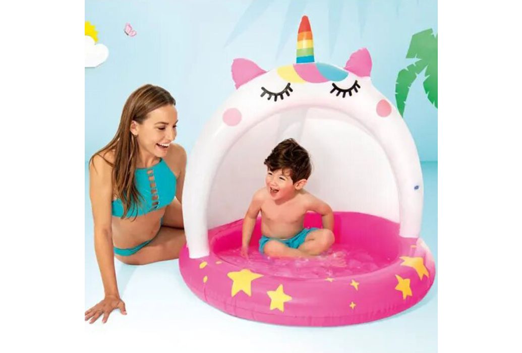 Intex roze eenhoorn babyzwembad sfeerfoto