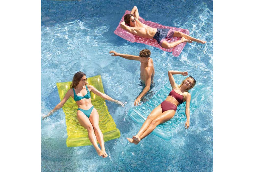 Intex water hangmat groen sfeerbeeld