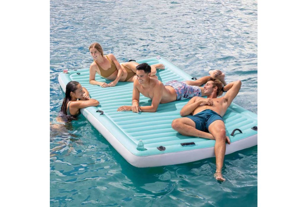 Intex water lounge 310 x 183 cm sfeerfoto
