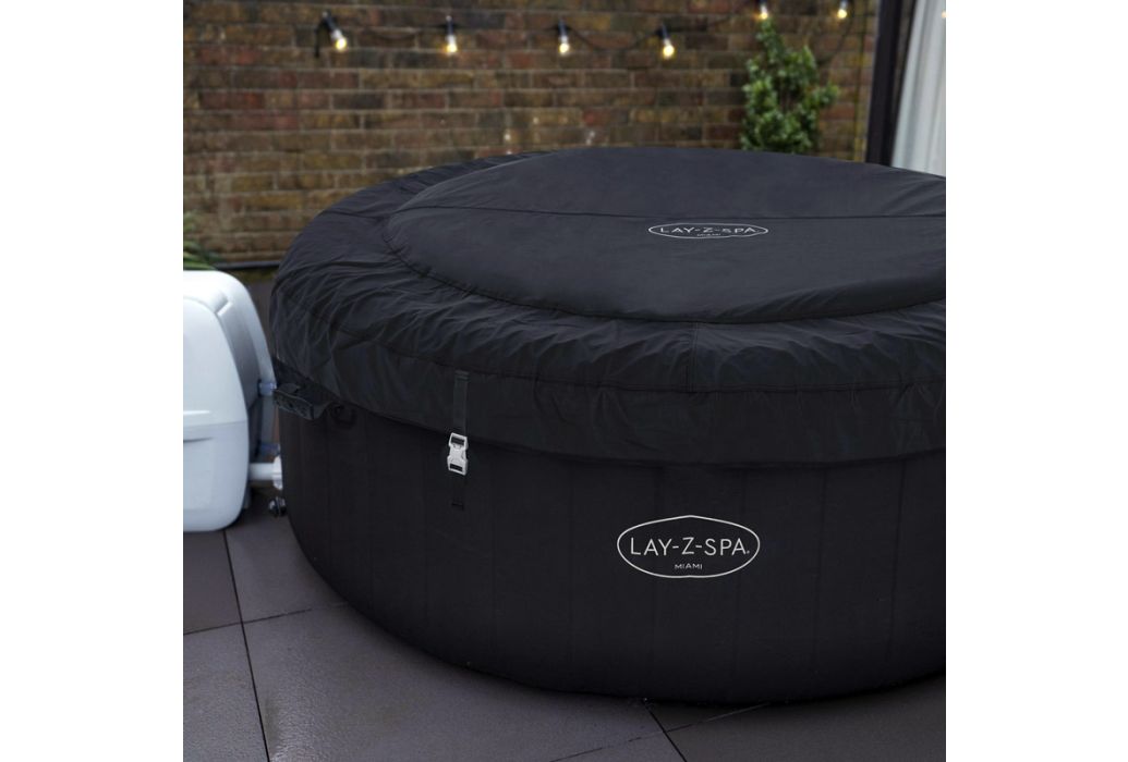 Bestway Lay-z-spa Miami cover buiten