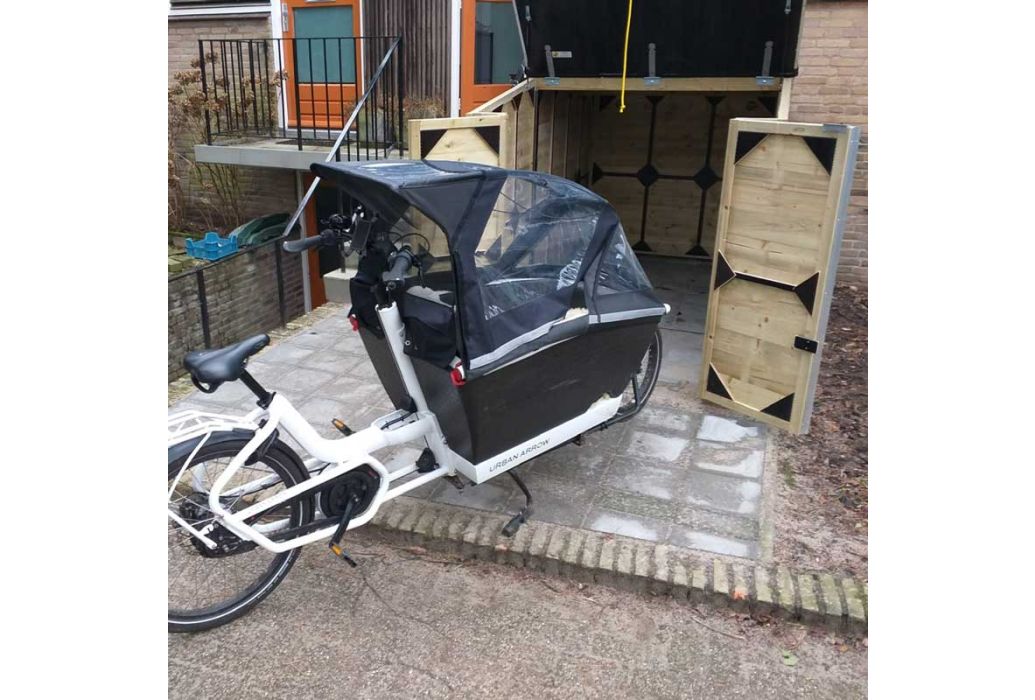 Lutra Multifunctionele berging 150 x 154 x 301 voorkant