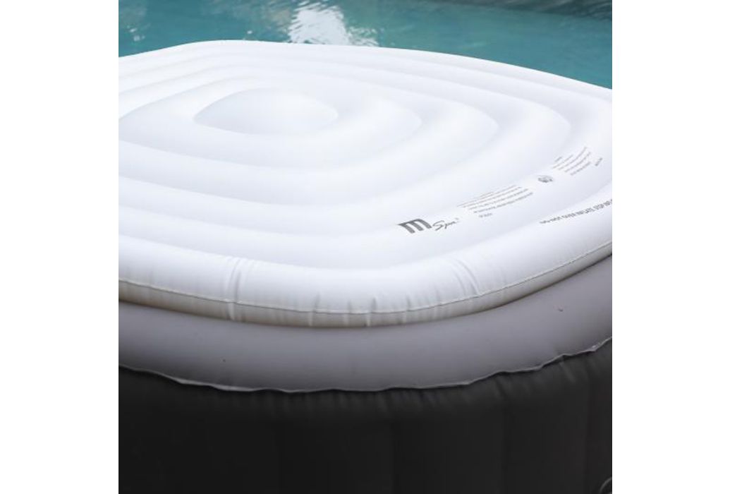 MSpa opblaasbare cover vierkant in de spa