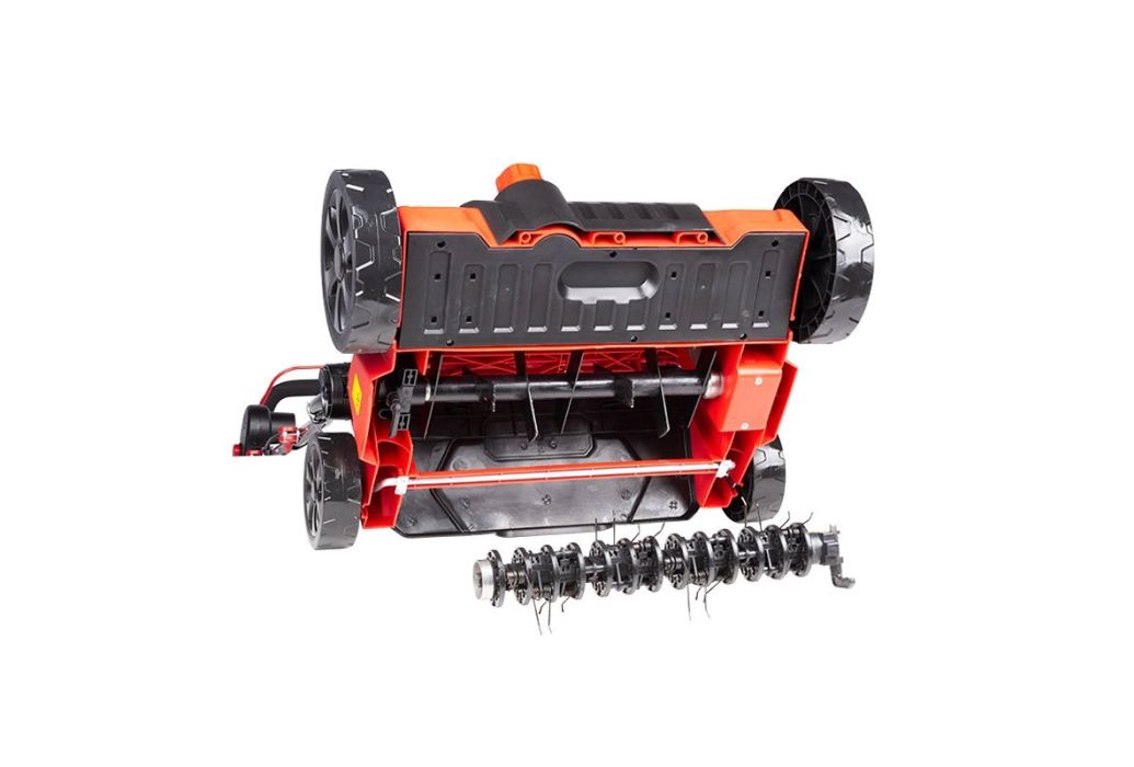 MTF LSE 160S verticuteermachine 1600 W onderkant en verticuteermessen