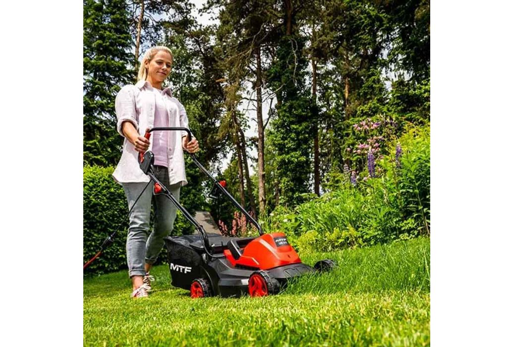 MTF LME 32K elektrische grasmaaier 1000 W zijaanzicht
