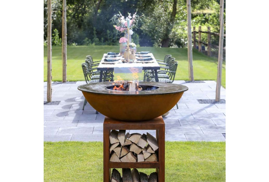 Quoco Piatto Medium Corten bvoor tafel