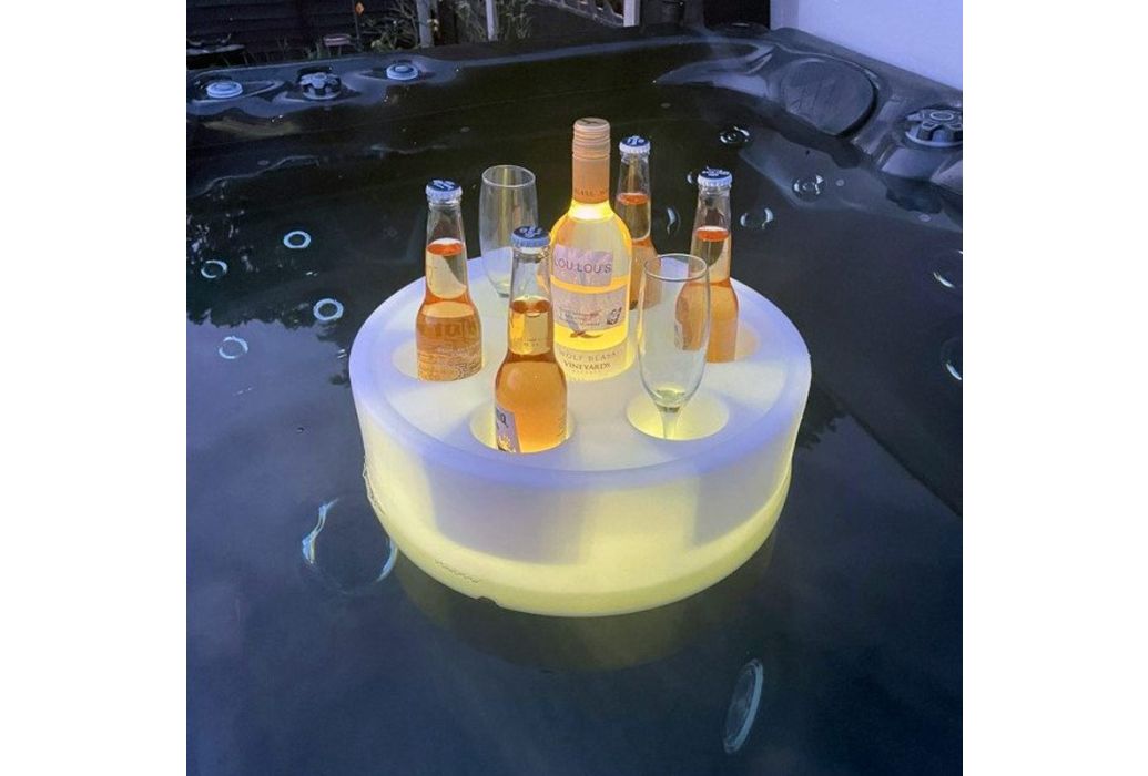 Splash-X drijvende spa bar met LED verlichting op water geel