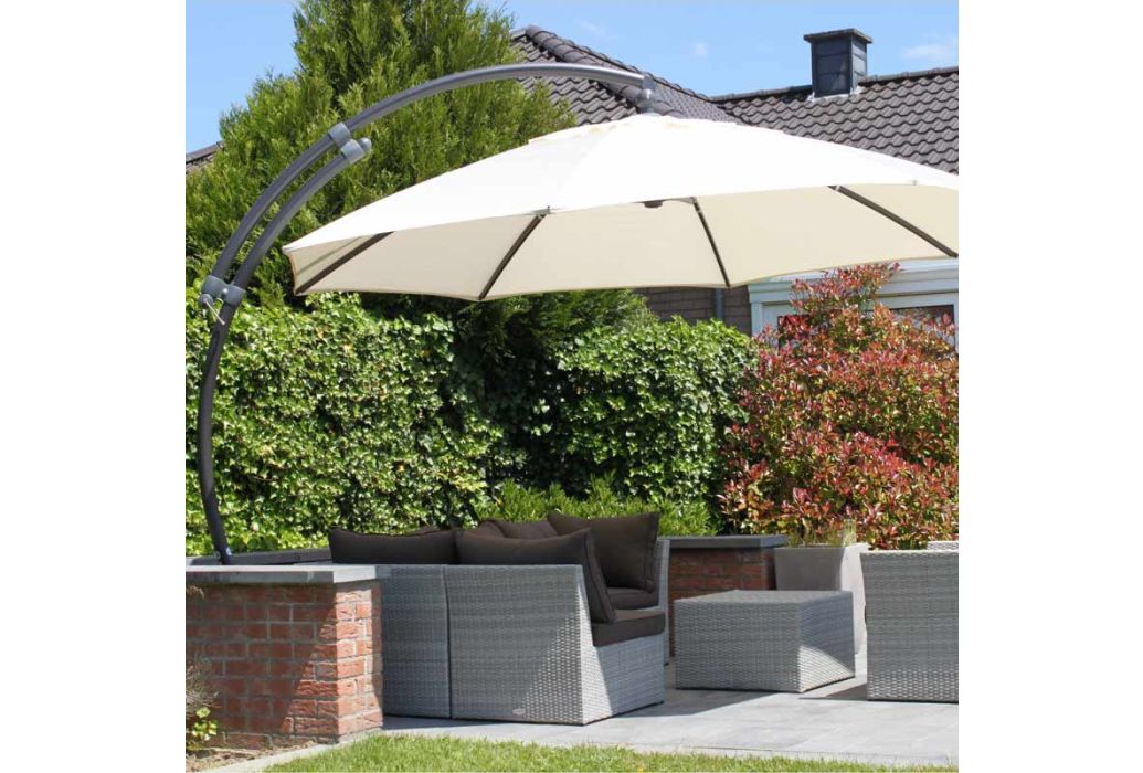 Sun Garden parasol rond beige Ø 375 cm sfeer foto