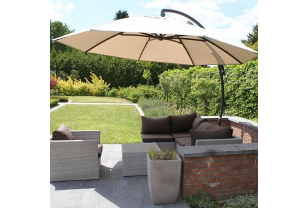 Sun Garden parasol rond licht taupe Ø 375 cm sfeer foto